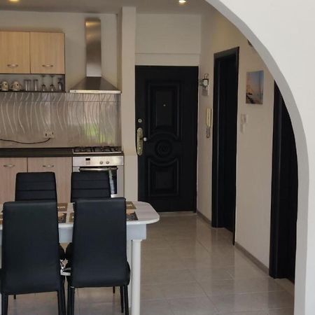 شقة Sunny Day Flat خليج سانت بول المظهر الخارجي الصورة