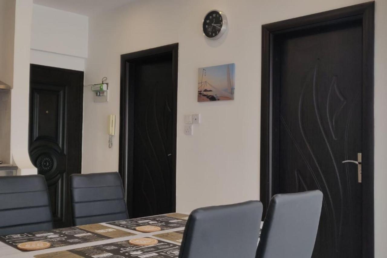 شقة Sunny Day Flat خليج سانت بول المظهر الخارجي الصورة